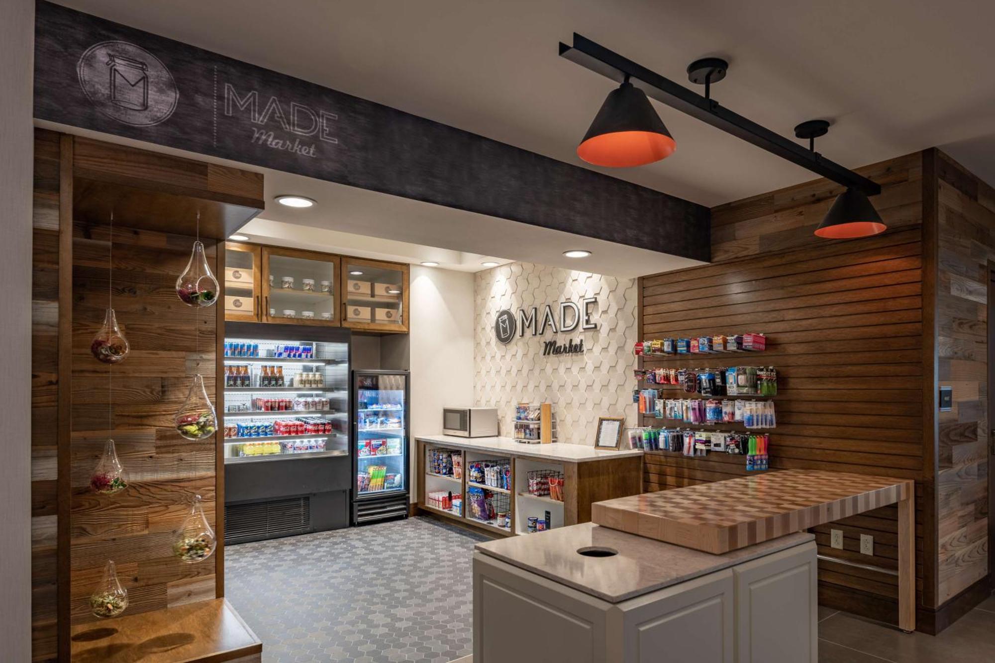 Doubletree By Hilton Dallas-Farmers Branch Extérieur photo