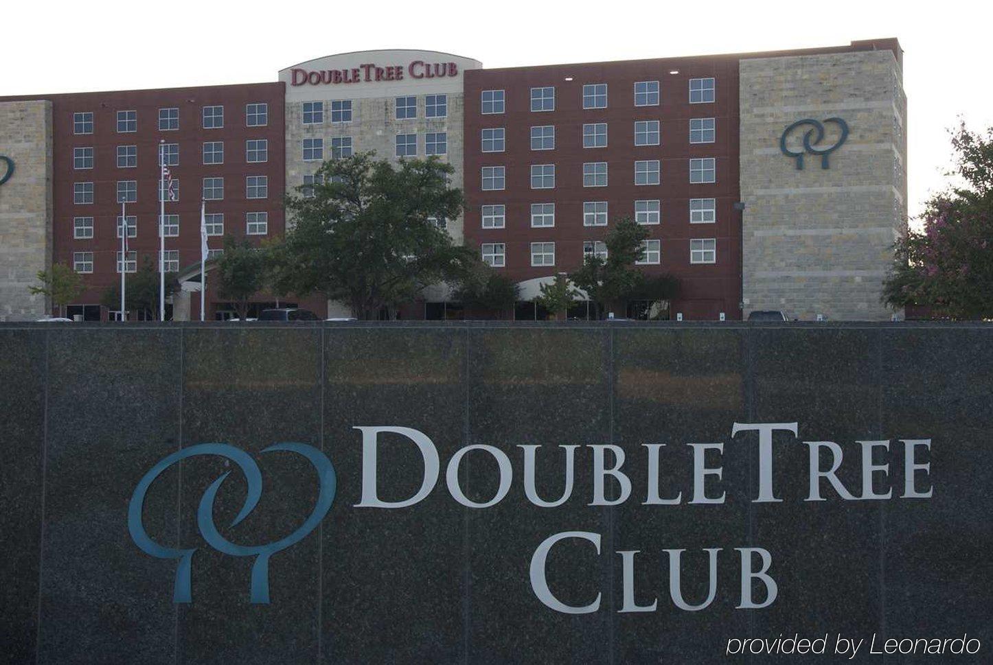 Doubletree By Hilton Dallas-Farmers Branch Extérieur photo