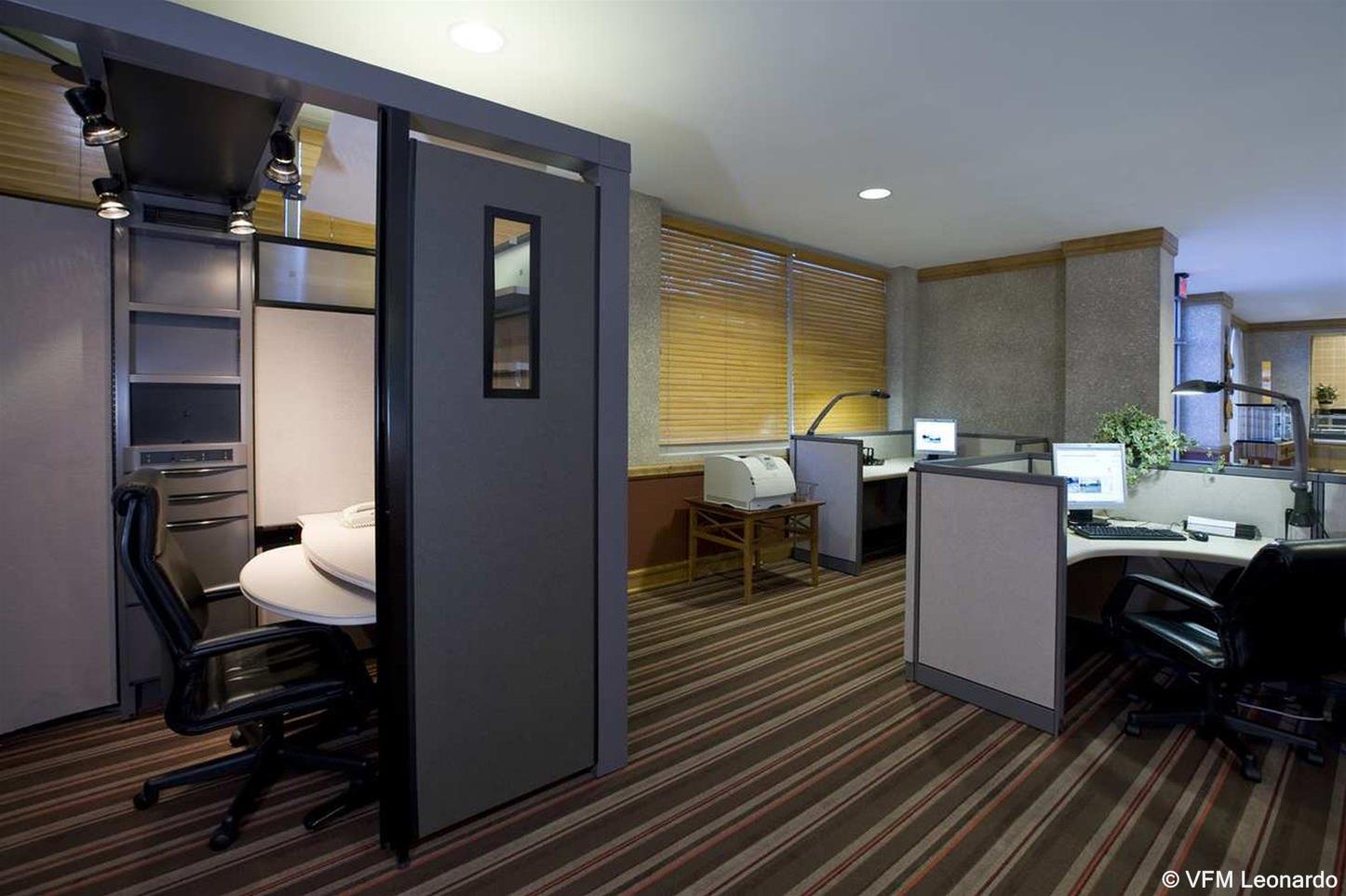 Doubletree By Hilton Dallas-Farmers Branch Extérieur photo